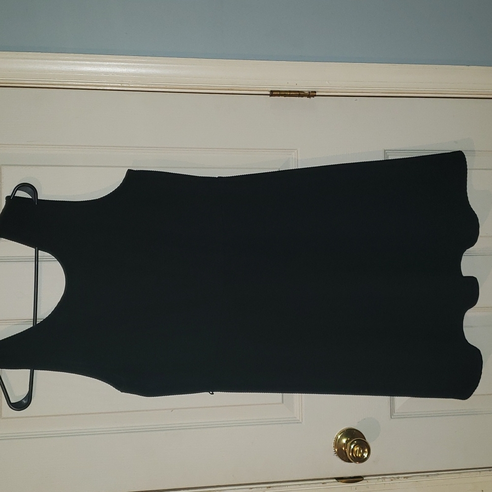 Sleeveless ribbed dress